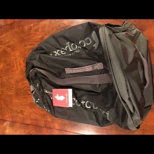 Cotopaxi Uyuni convertible  Messenger/Duffle Bag.